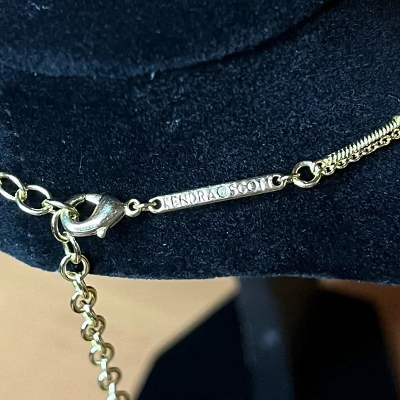 Kendra Scott Gold Necklace - Picture 3 of 4